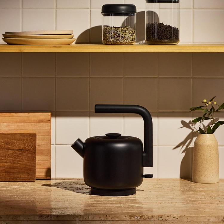 Fellow, Electric Clyde Kettle | Zola
