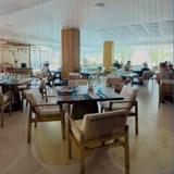 Arrecifes (Breakfast and Lunch)
