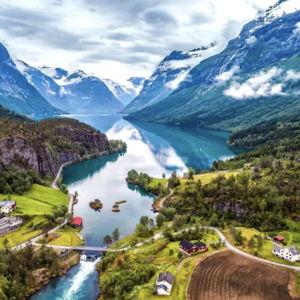 Honeymoon in Norway