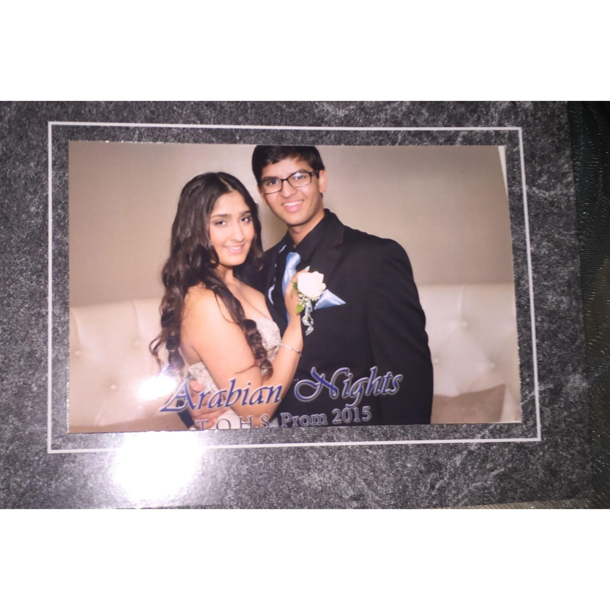Prom (2015)