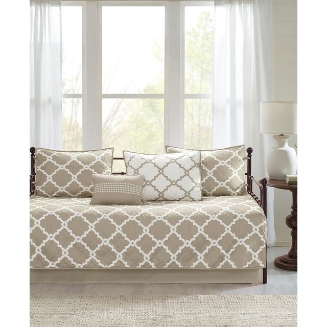 Madison Park Essentials Merritt 6-Pc. Reversible Daybed Bedding Set