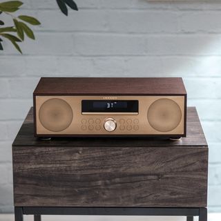 Fleetwood Radio CD Player