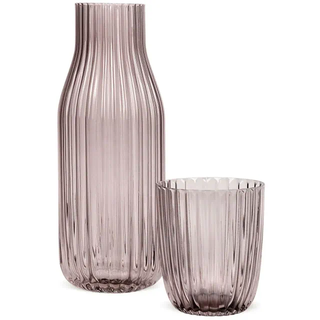Elle Decor Ribbed Bedside Water Carafe with Tumbler Set, Ribbed Glass Pitcher and Matching Drinking Glass Doubles as Lid, 39-Ounce, Smoke Gray