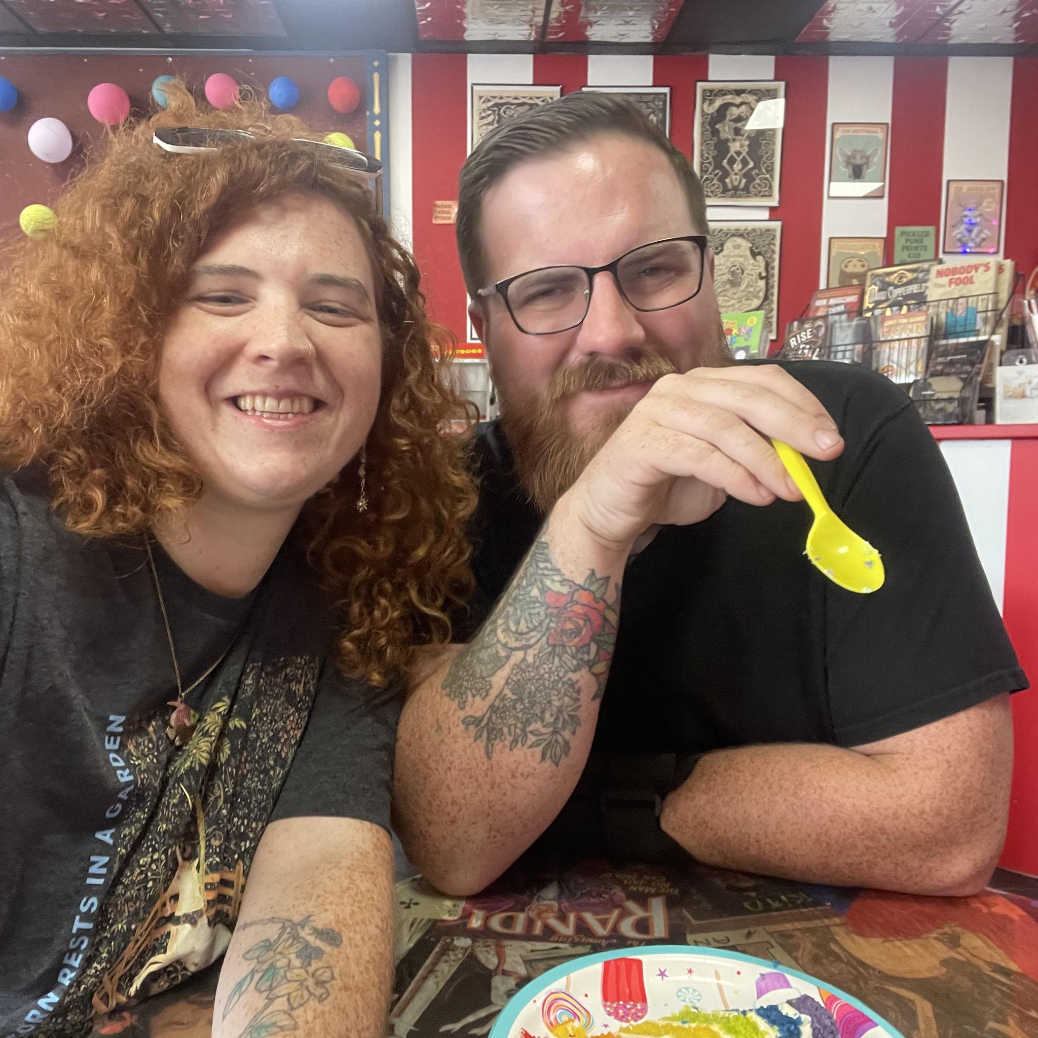 weird circus-themed ice cream parlor/oddity shop after viewing the Dank Haus venue, August 2024 (never found this place again, it's like it just, disappeared)