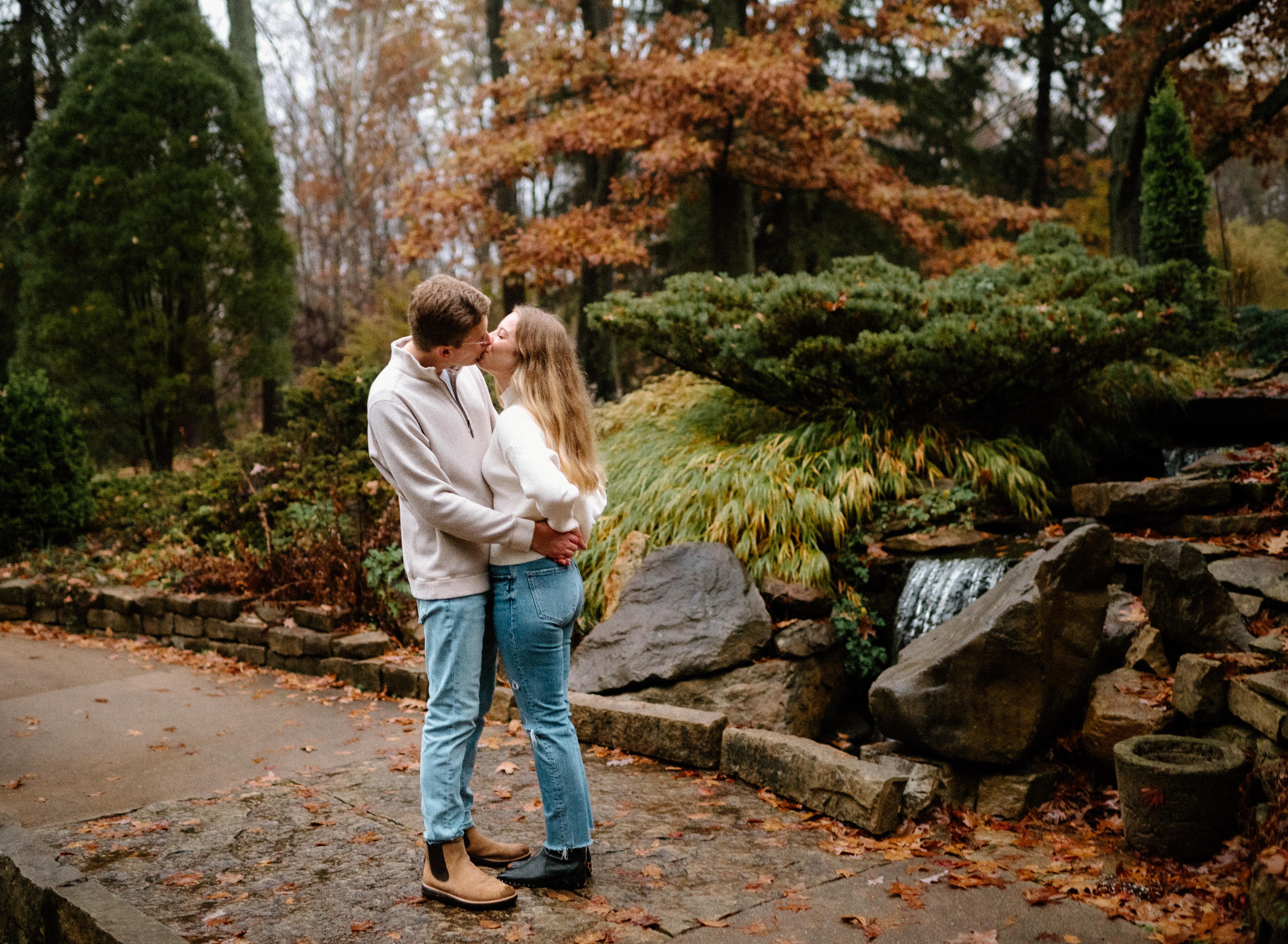 The Wedding Website of Julia Kuhrt and Bailey Green