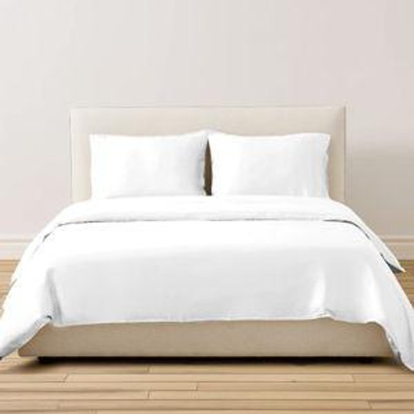 Eucalyptus Duvet Cover | Buffy (White, Size: King/Cal King)