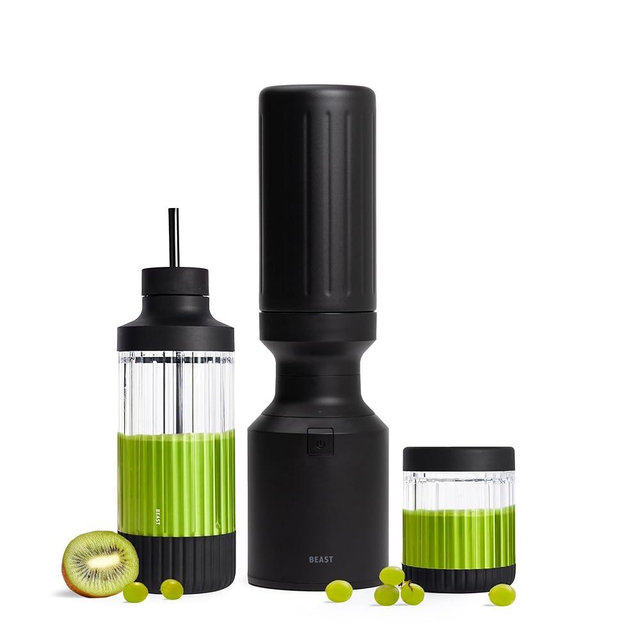 Beast Mighty 850 Stainless Steel | Compact Personal Blender | Extra Vessels | Keeps Blends Cold | Smoothies, Shakes, Sauces, Dips | Portable Straw Caps and Lids | 850W (Carbon Black)