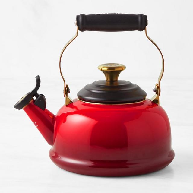 Le Creuset HARRY POTTER™ Hogwarts Express Tea Kettle