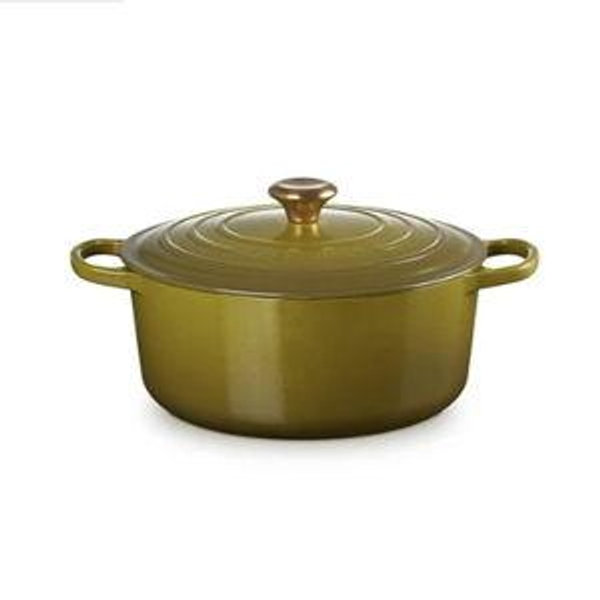 Signature Round Dutch Oven - Olive, 7 1/4 qt.