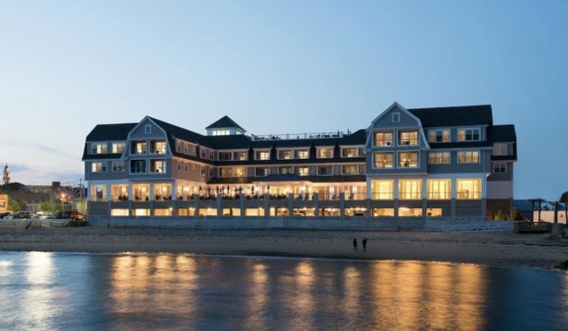 The Wedding Website of Ngoc Tran and Armani Soto