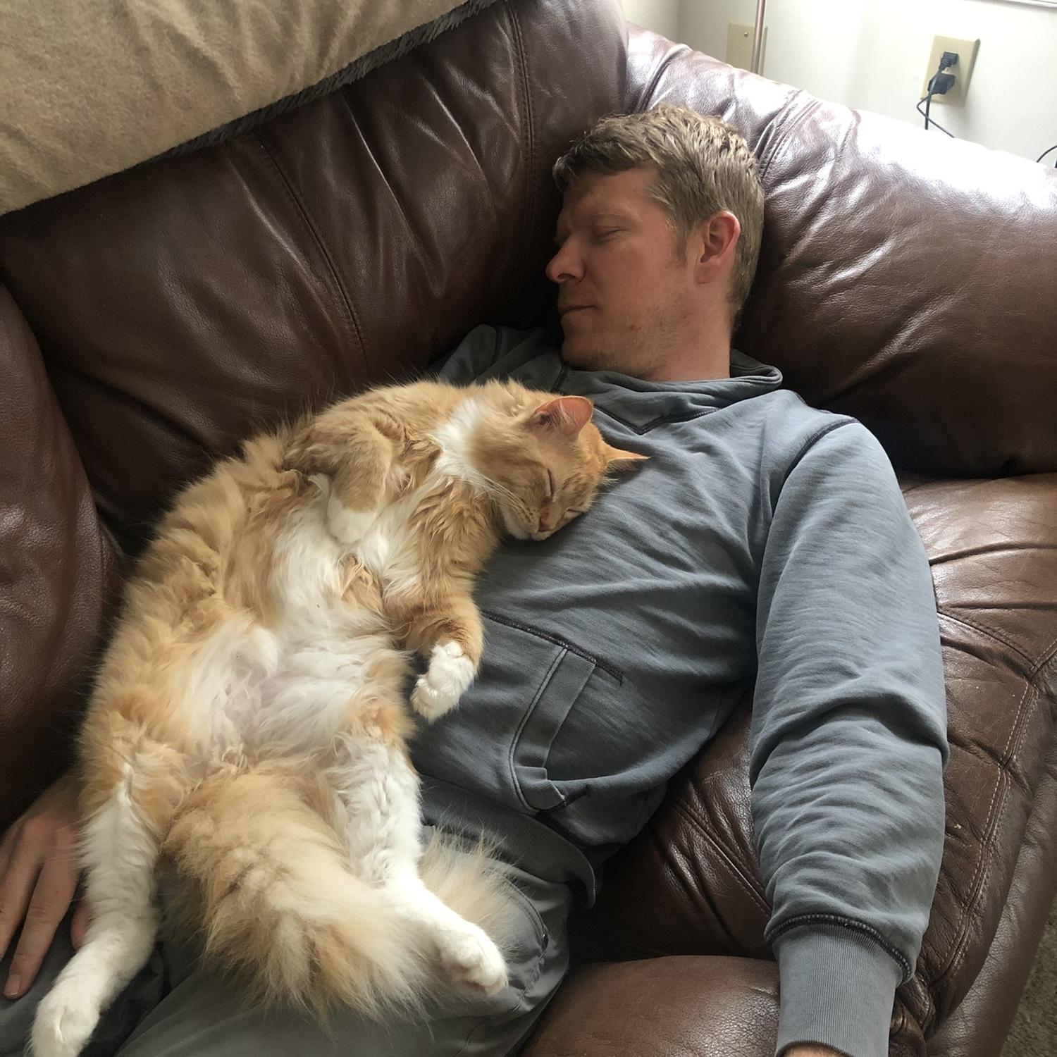 Eric and King napping