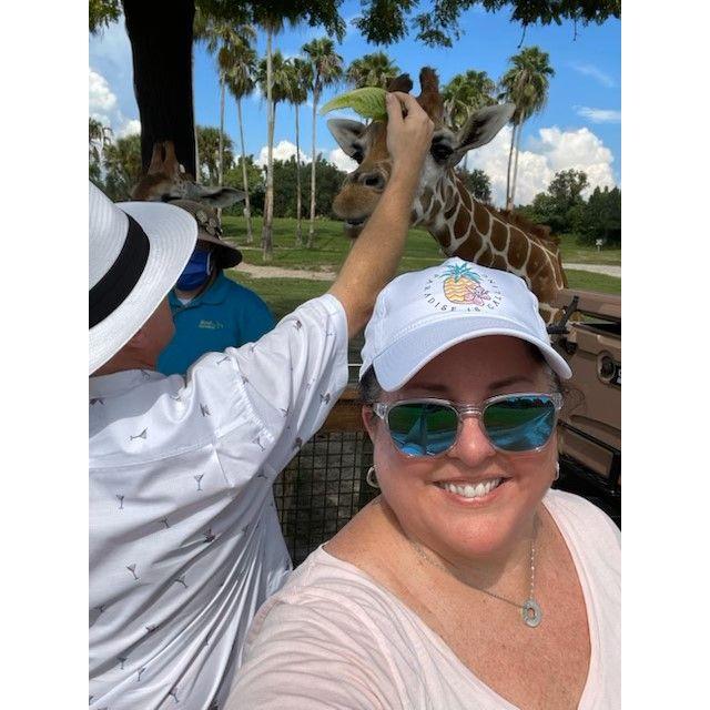 Selfie with a Giraffe at Busch Gardens 2022