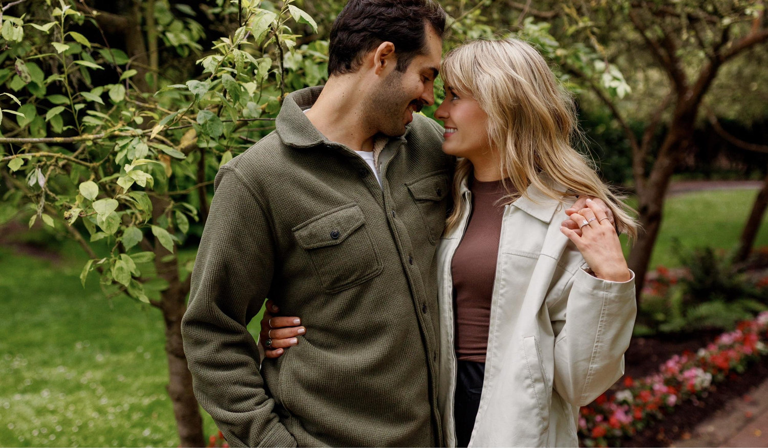 The Wedding Website of Sarah Rabbitt and Robert Uhalde