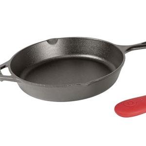 Lodge Seasoned Cast Iron Skillet - Quality Frying Pan for the Stove, Oven, Grill & Campfire - Includes Silicone Hot Handle Holder - Non-Toxic, Nonstick & Long-Lasting - 12 Inches
