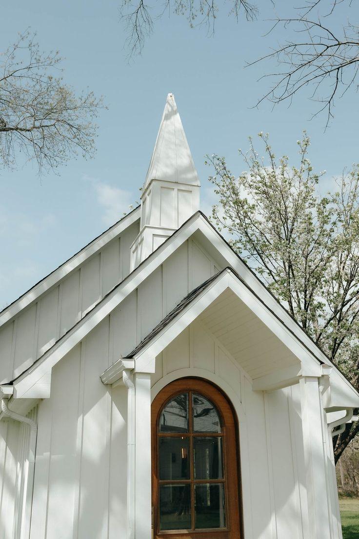 The Wedding Website of Savannah Olivarez and Lucas Shidler