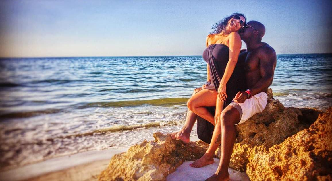 The Wedding Website of Vivian Candelario and Dejuan Ware