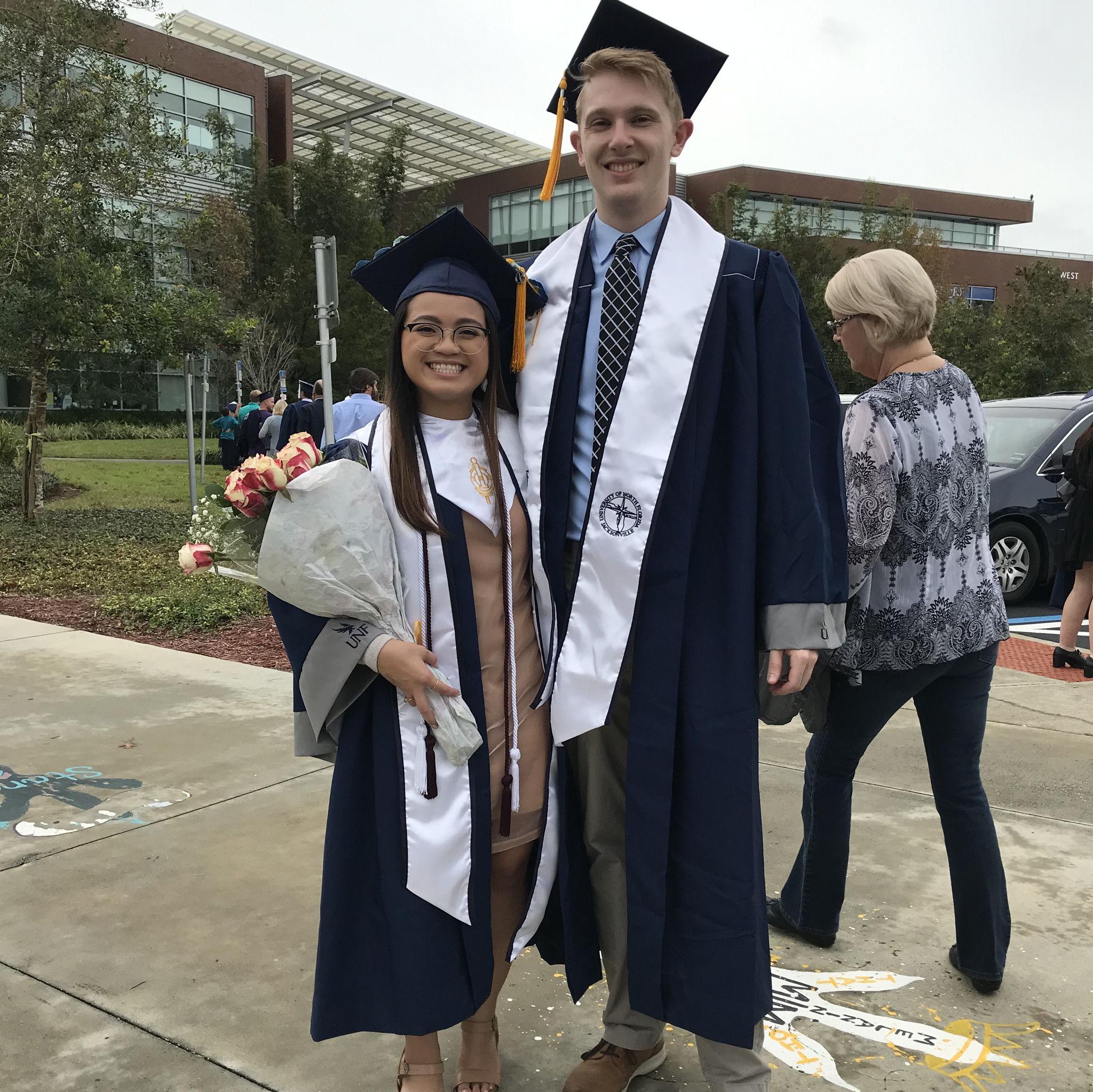 Those who graduate together, stay together!