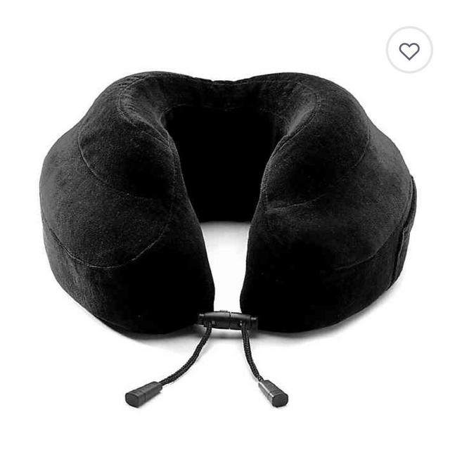 Cabeau® Classic Travel Pillow - Black
