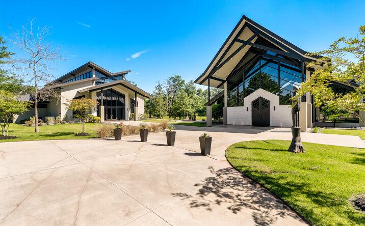 The Wedding Website of Sandra Nadira and George Budz