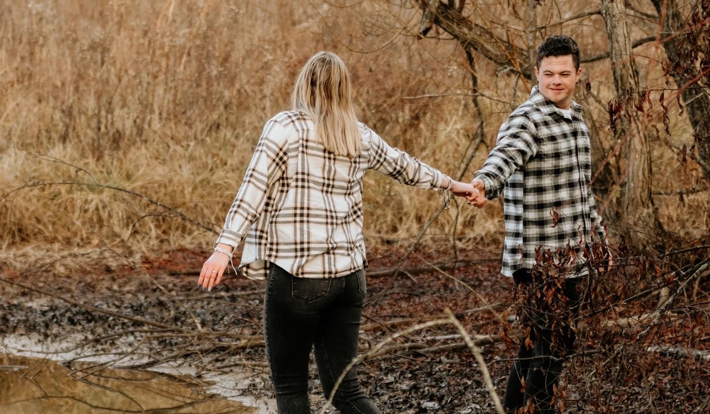 The Wedding Website of Emilee Seegraves and Cameron Palmer