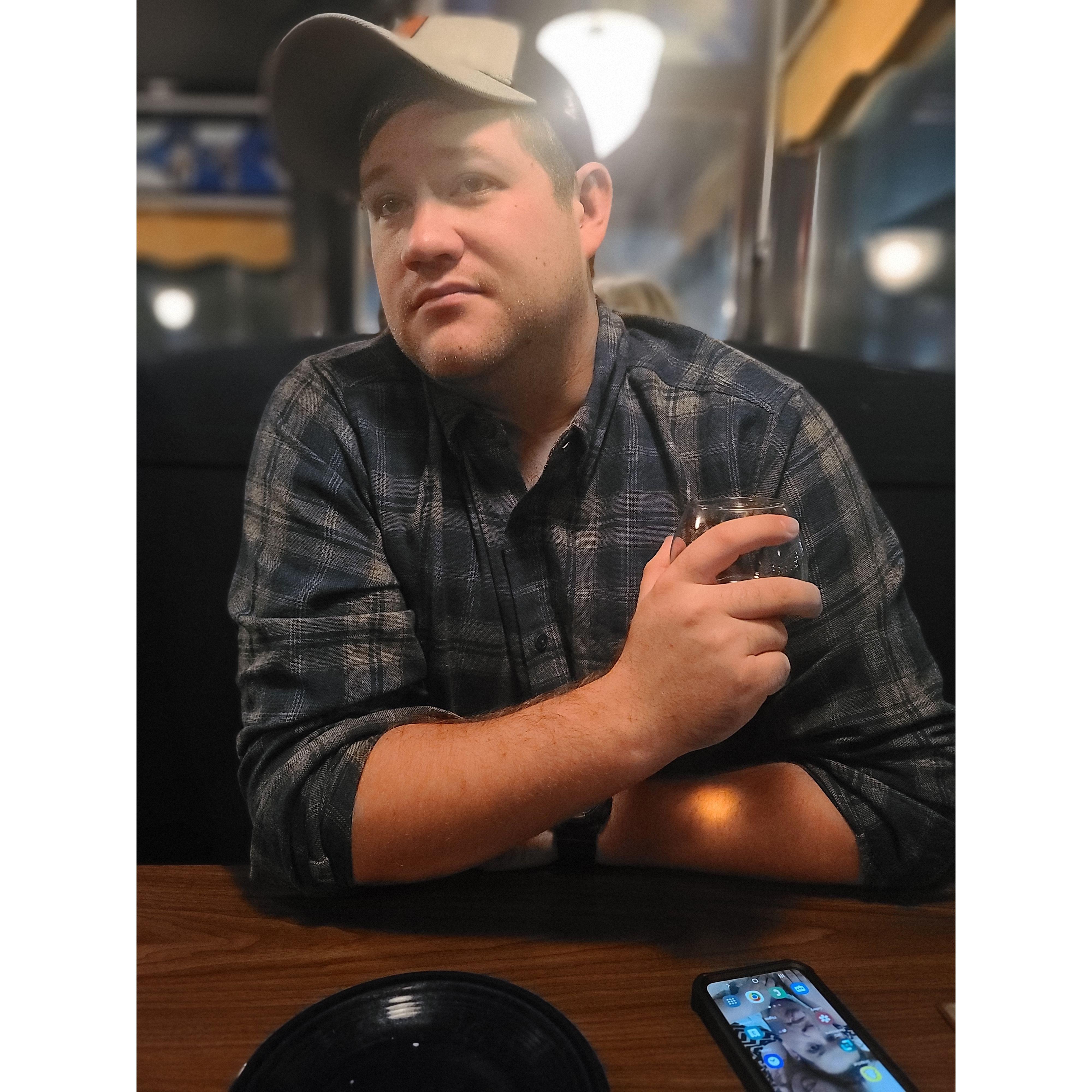 Dinner at Ludwig's Grille and Oyster Bar
