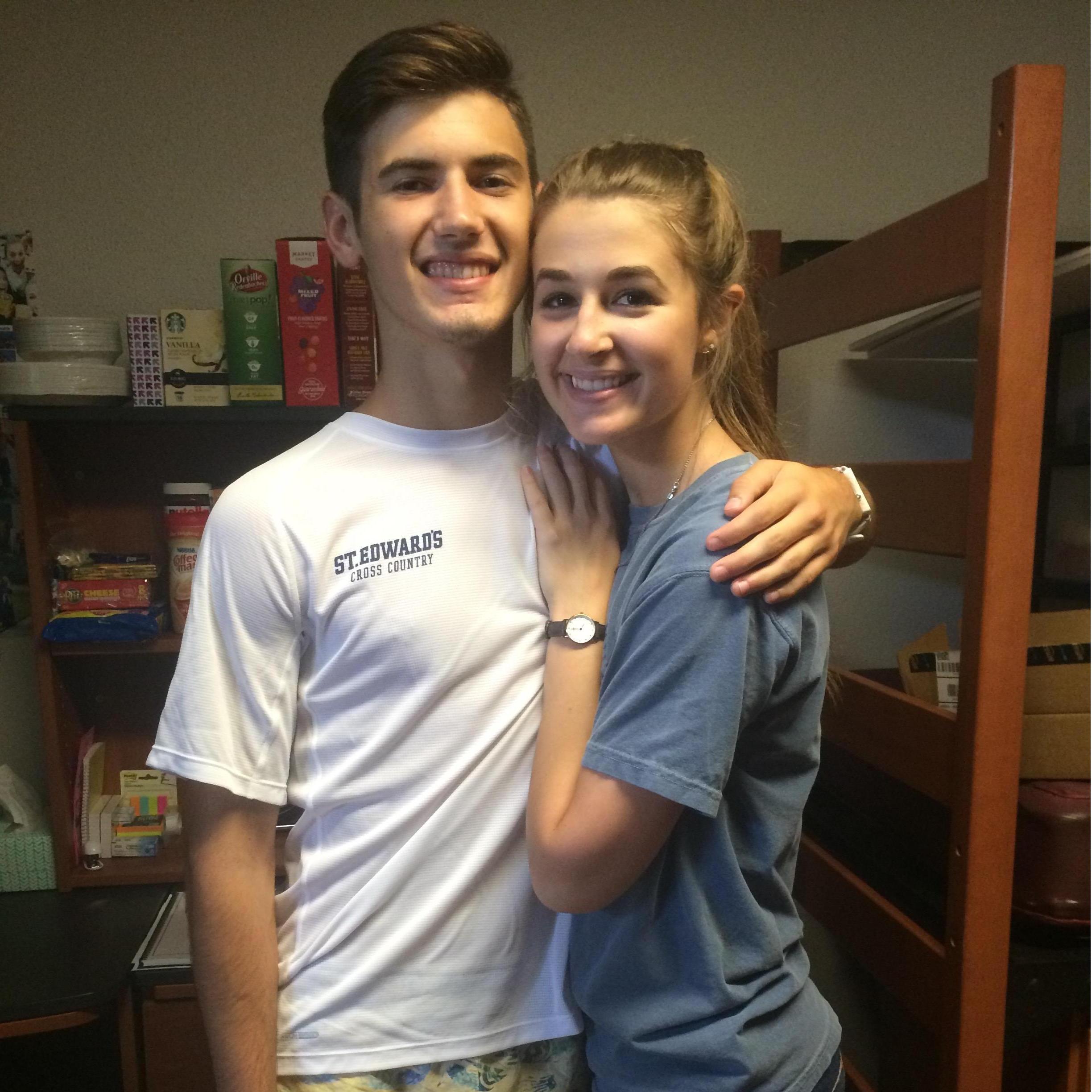 John helping move Jess into her first college dorm :)