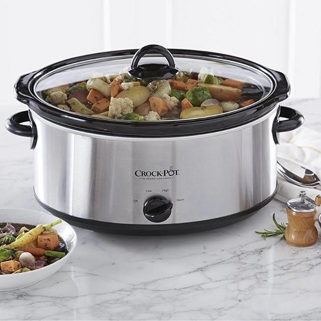 Crock-Pot 7 Quart Oval Manual Slow Cooker, Stainless Steel (SCV700-S-BR), Versatile Cookware for Large Families or Entertaining