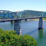 Walnut Street Bridge