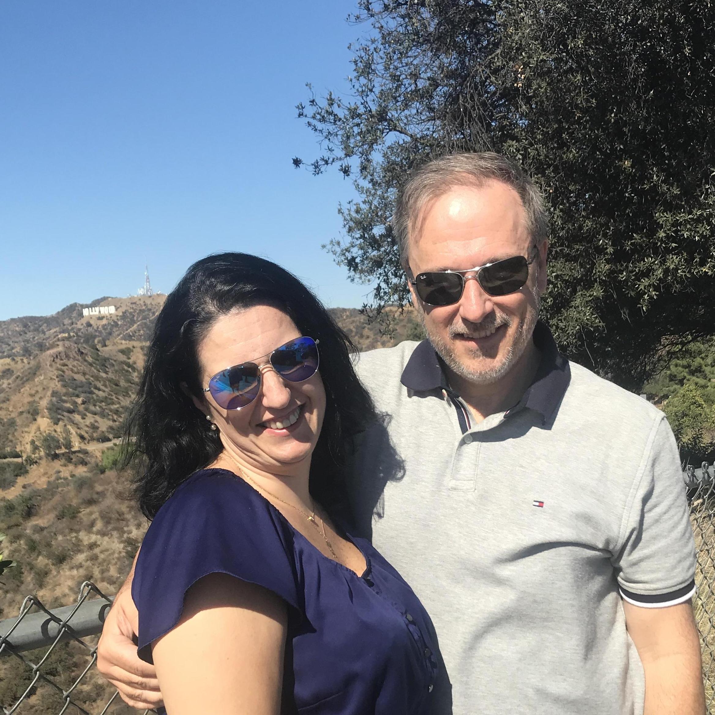 Los Angeles is our new home.
Los Angeles nossa nova casa.