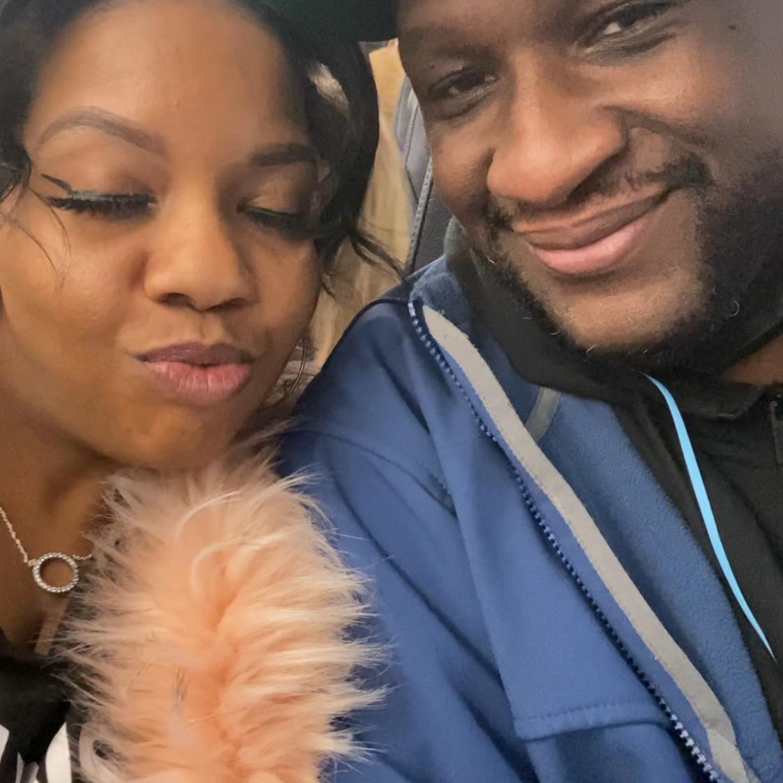 The bride is always happy when the plane has landed 🥴