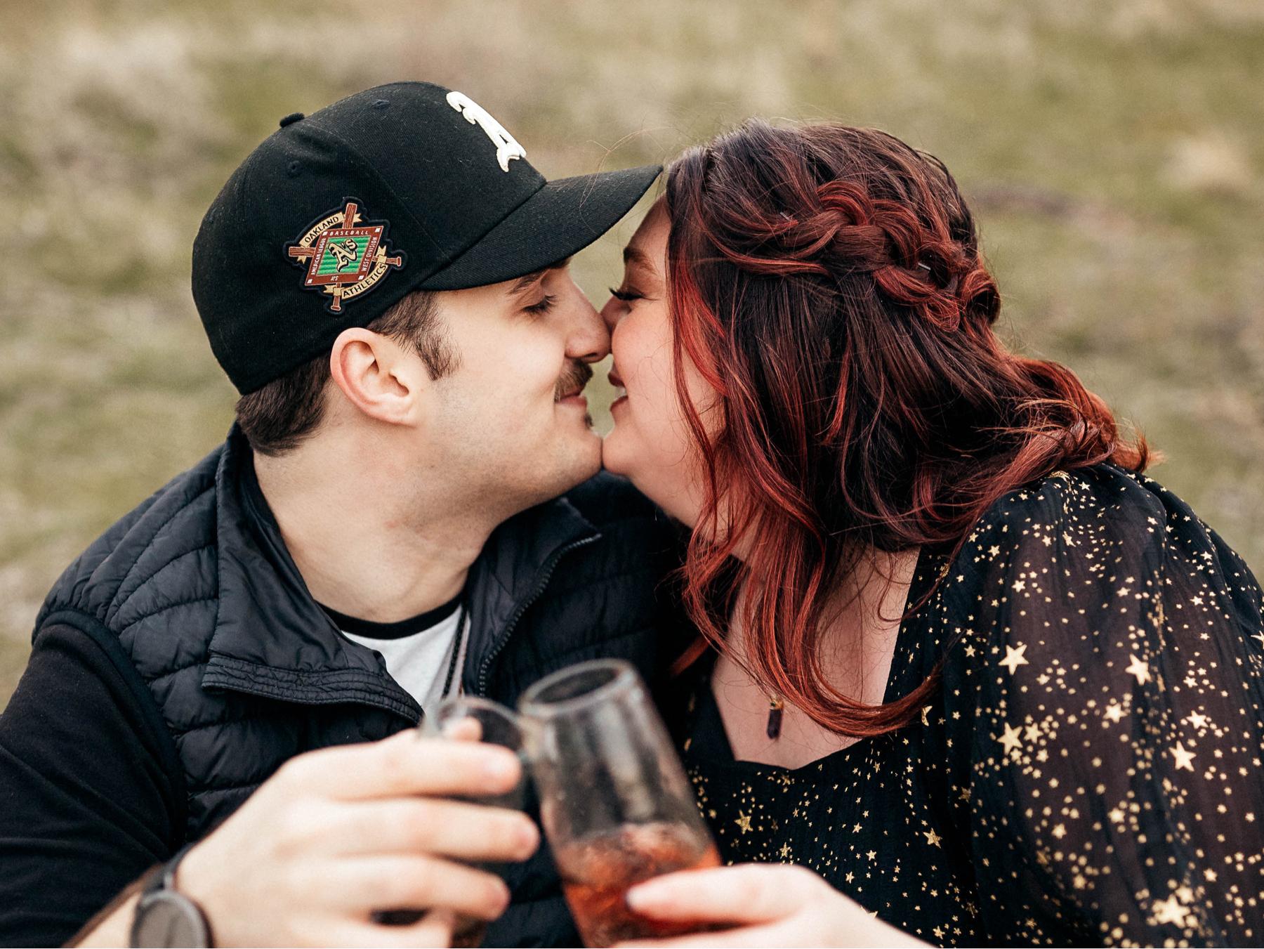 The Wedding Website of Courtney Cox and Elijah Hofto