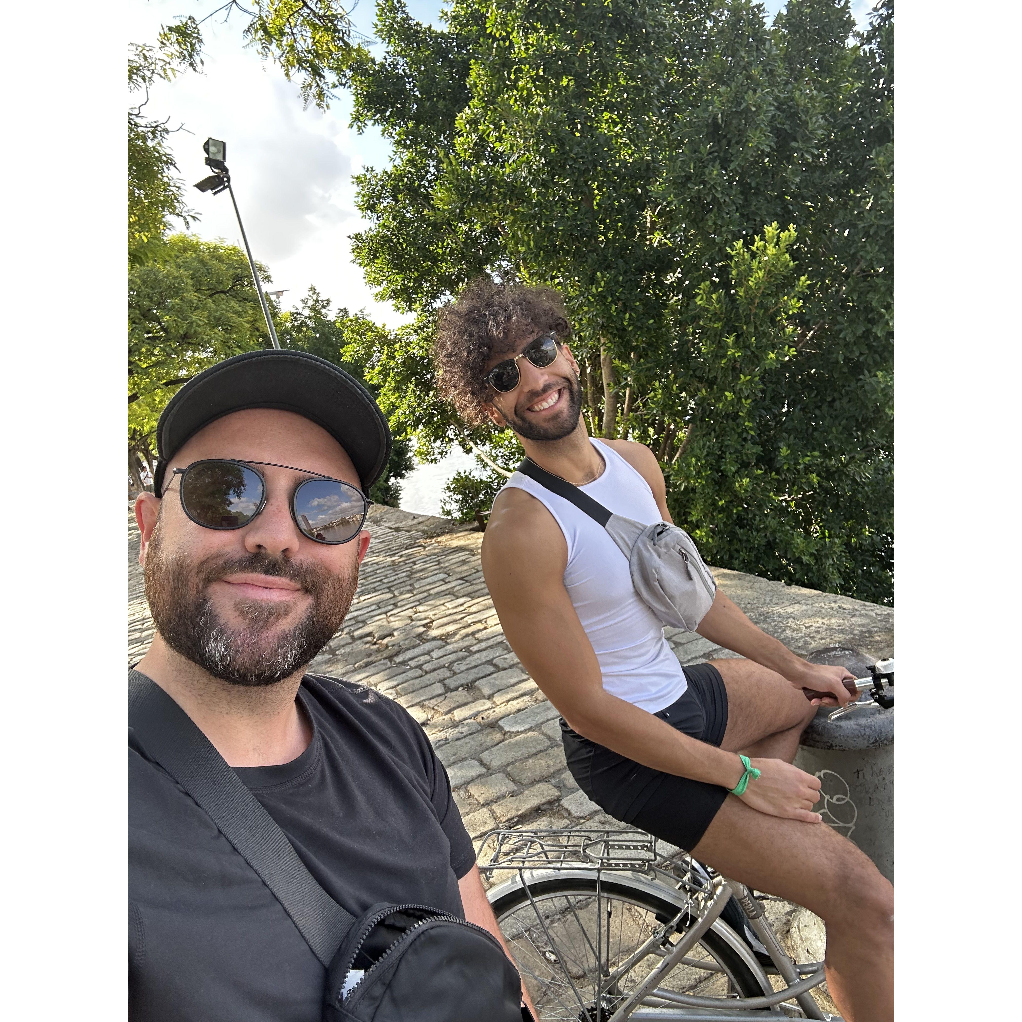 Biking the streets of Seville