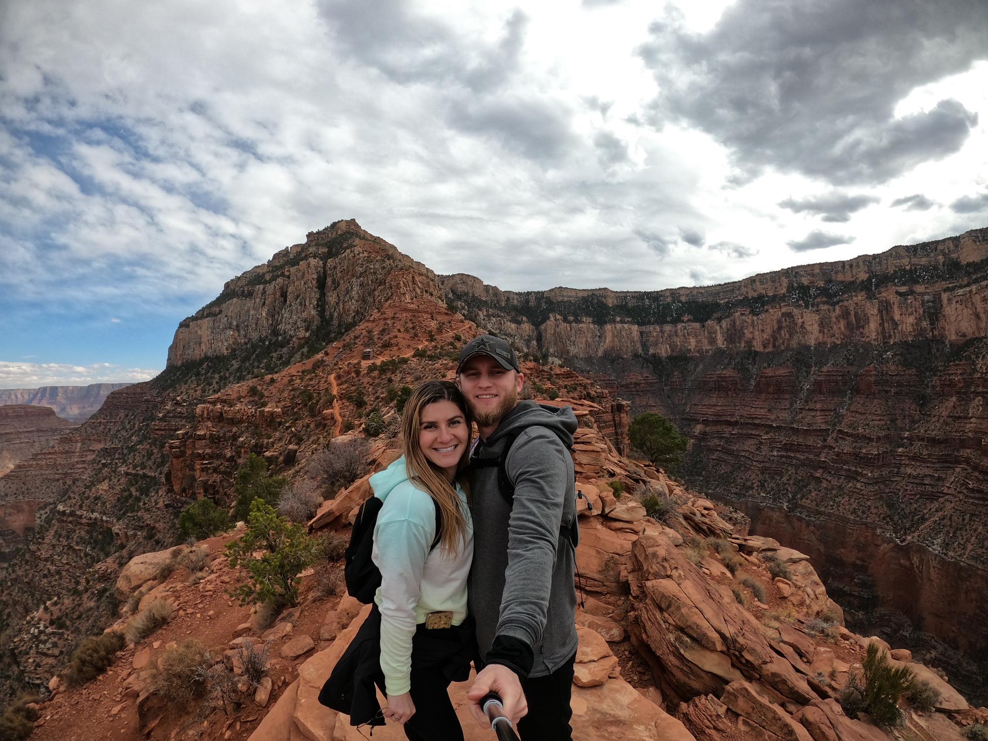 Our first BIG road-trip, San Antonio to the Grand Canyon! ▫️ Nuestro primer viaje largo, desde San Antonio hasta el Gran Cañón.