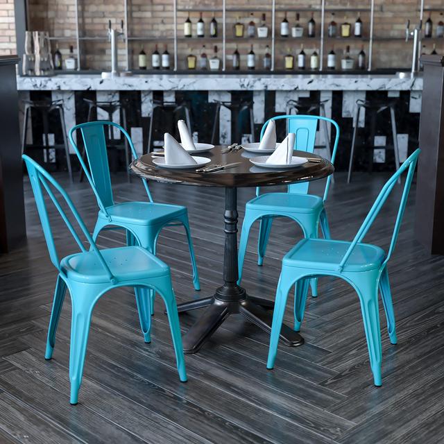 Outdoor dining chair set