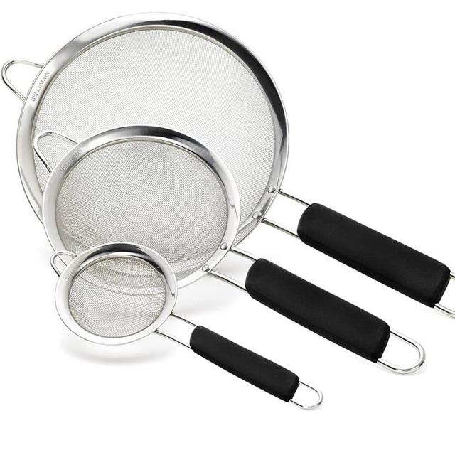 Bellemain Fine Mesh Strainer Basket - Stainless Steel Colander with Handle - Flour Sifter for Baking - Kitchen Food Strainer Sieve, Tea, Rice, Spaghetti, Pasta Strainer Set of 3-3.4”, 5.5”, 7.5”