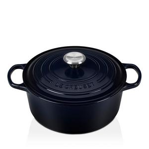Le Creuset 5.5-Quart Round Oven - 100% Exclusive