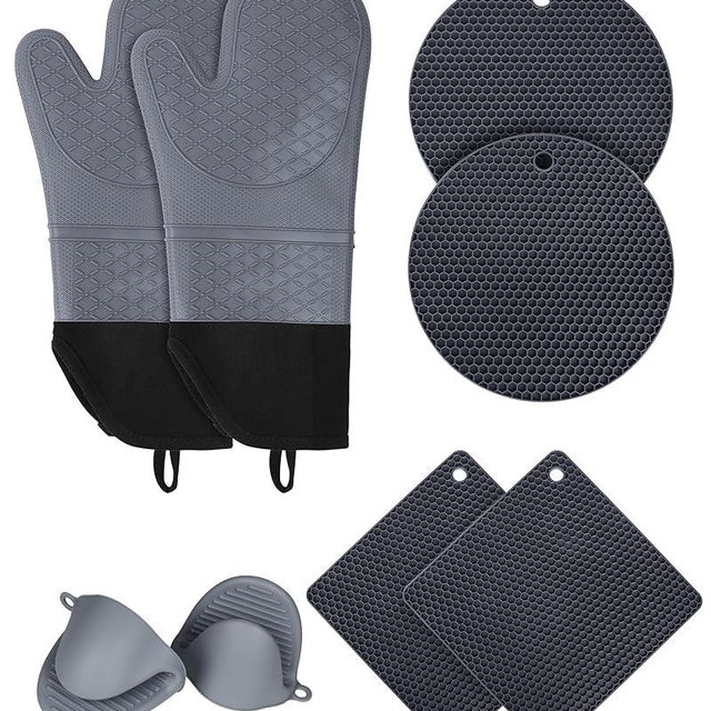 AOFUXTI Heat Resistant Oven Silicone Gloves and Pot Holder Set, Heavy Duty Kitchen Glove Set for Cooking, Hot Pad Potholders to Block Heat, Best Pot Trivets for Women (2 Rounds and 2 Squares)