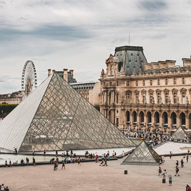 Tickets to the Louvre