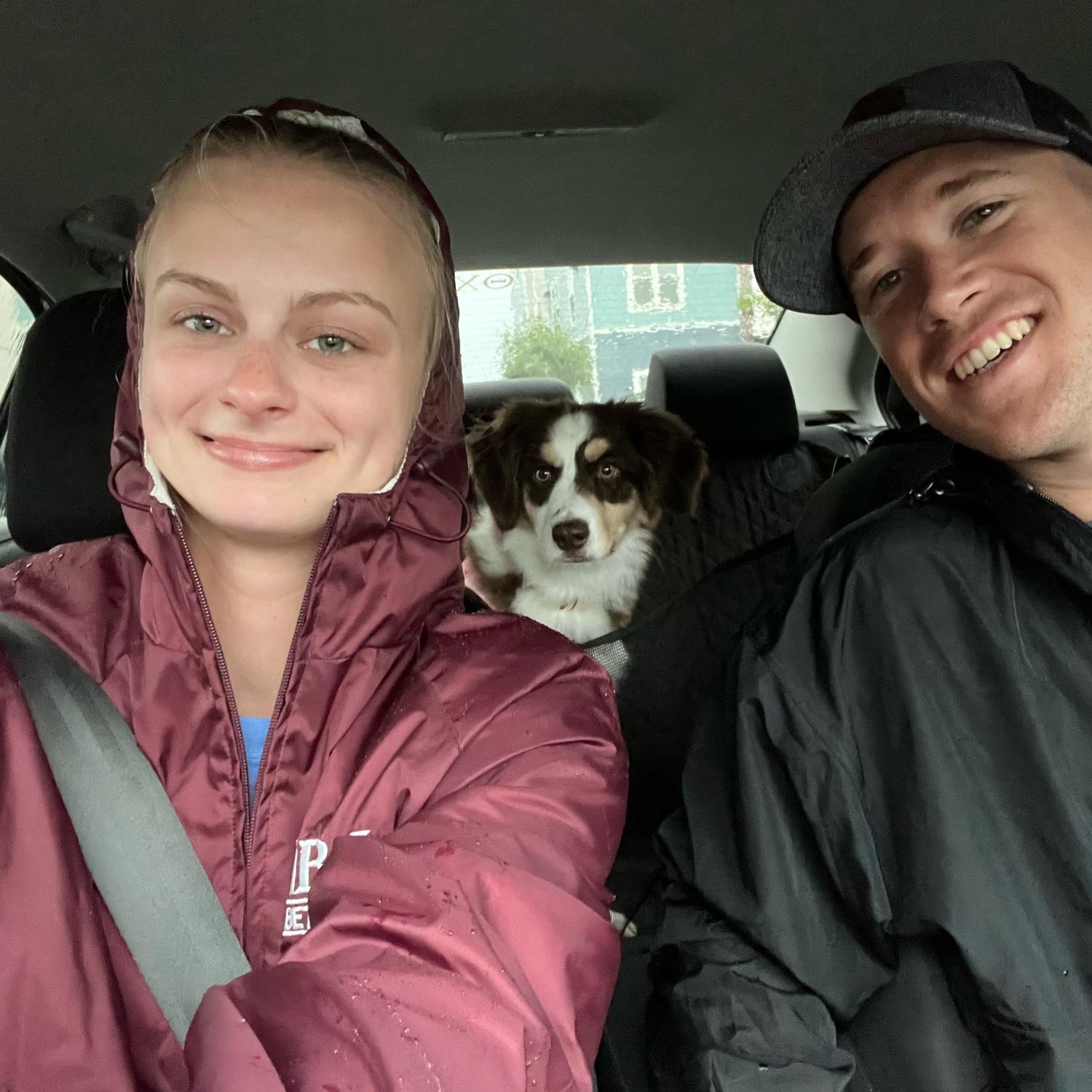 Family photo fighting Tampa rain
May 24th, 2023