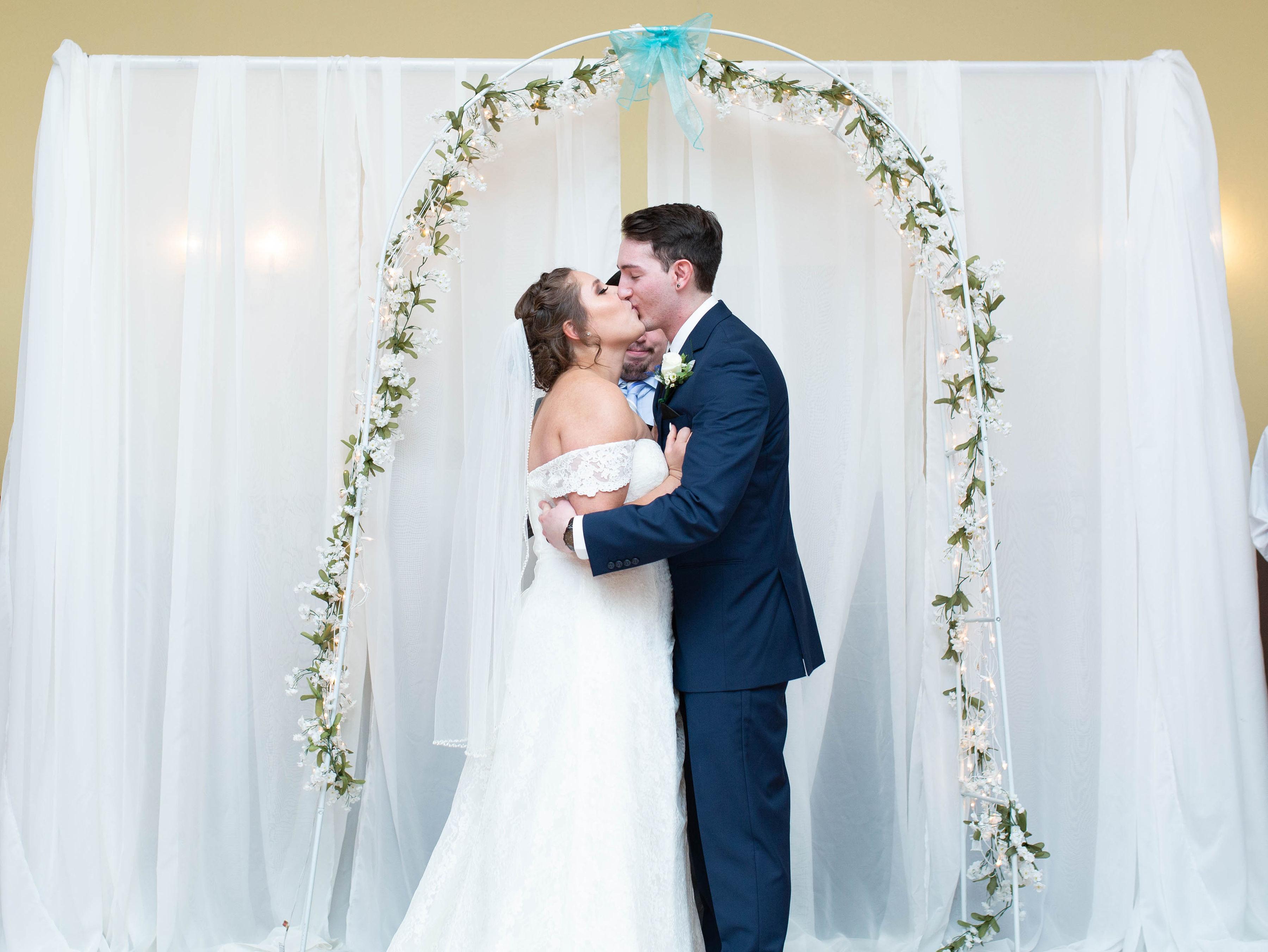 The Wedding Website of Alicia Herrera and Jacob Varela