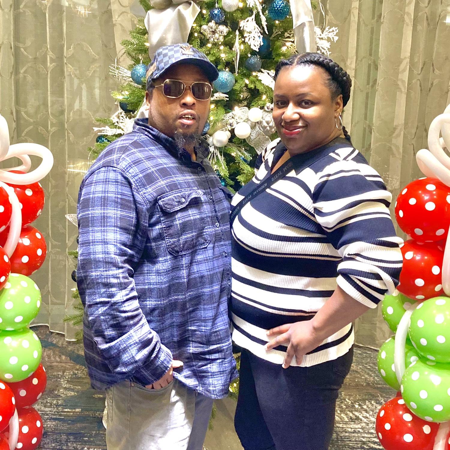 Joyful holidays together 🎄