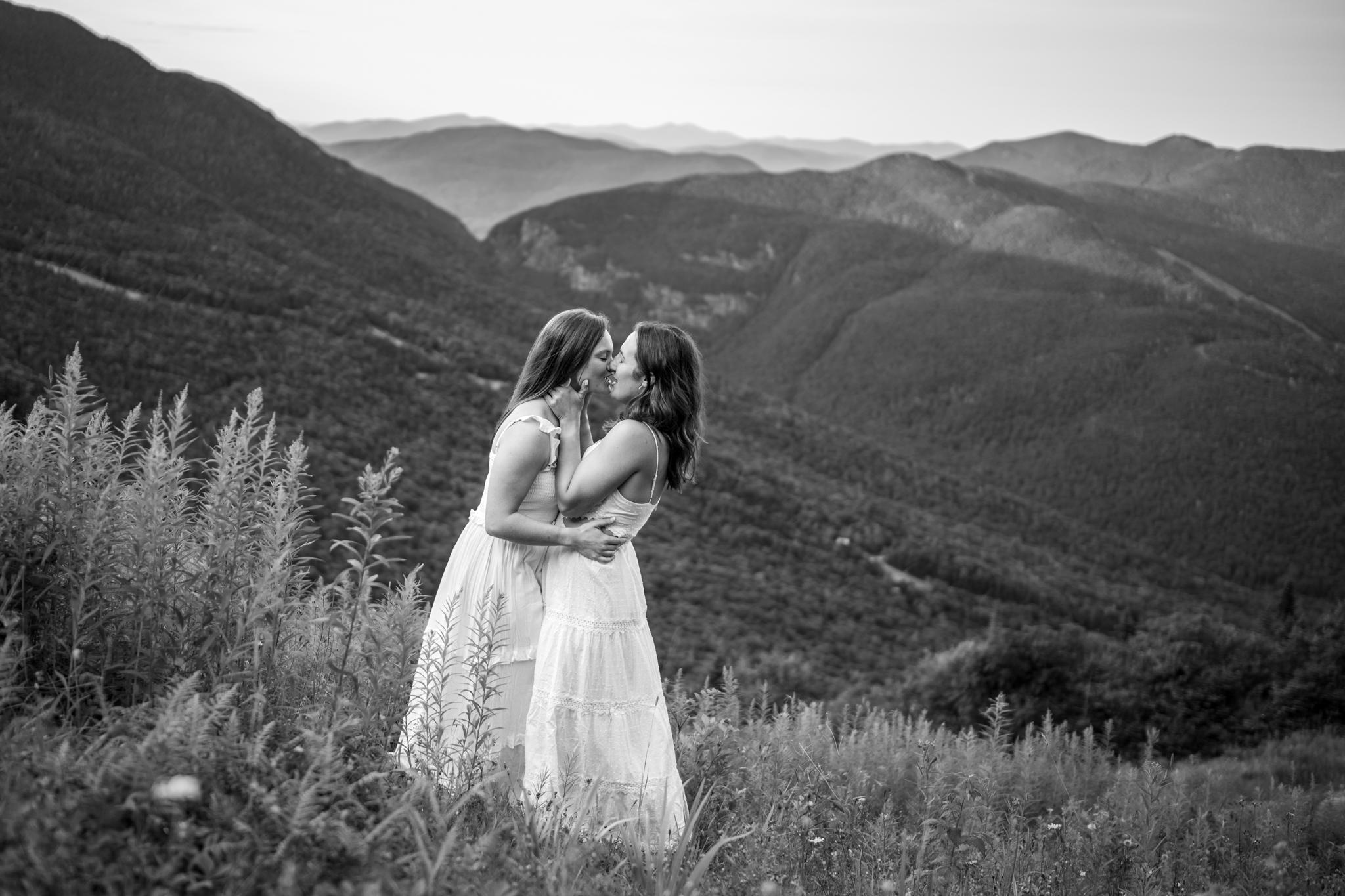 The Wedding Website of Samantha Fuller and Jennifer Wadman