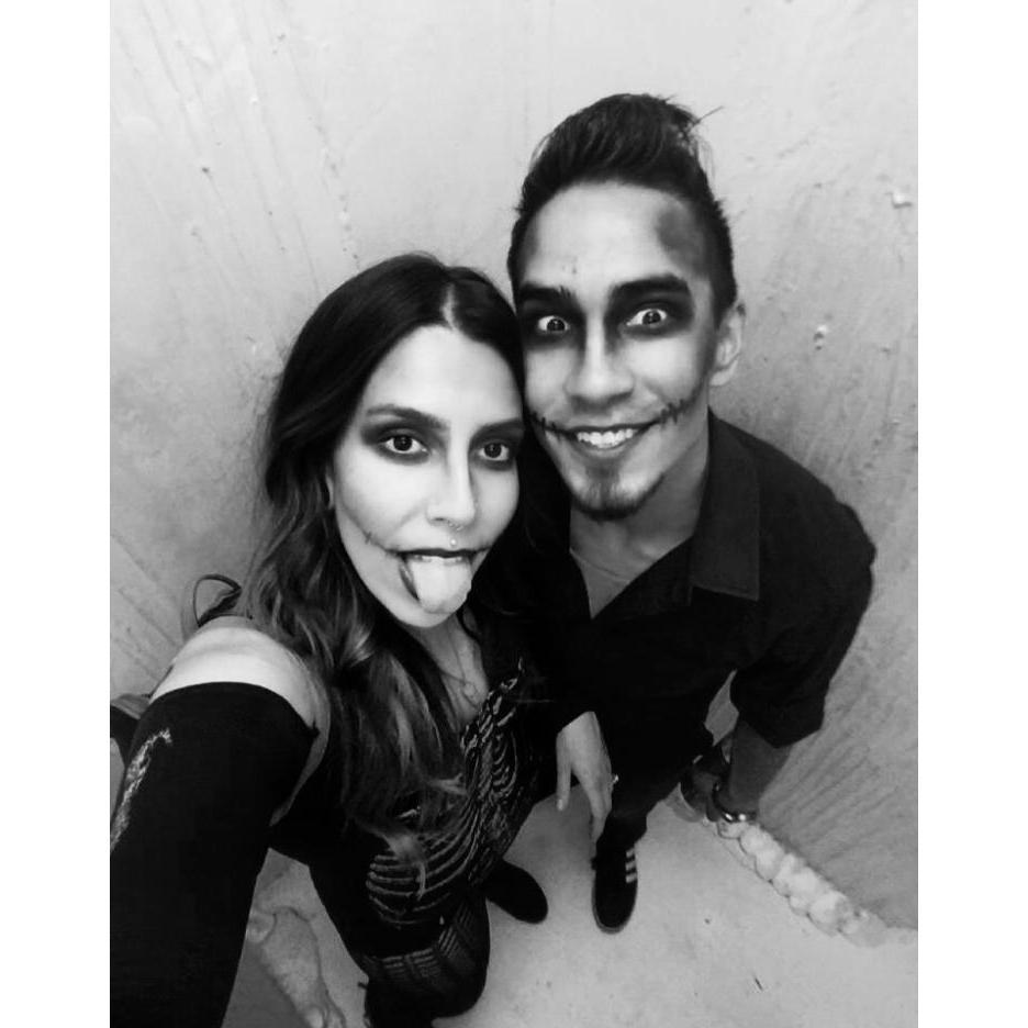 WE LOVE HALLOWEEN