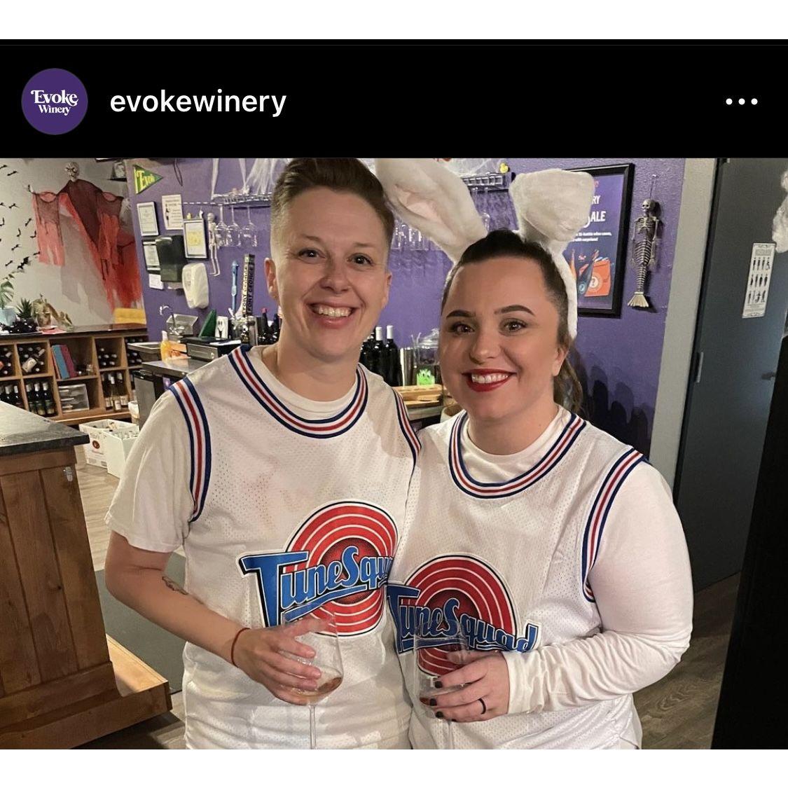 Look, Mom! We're famous!