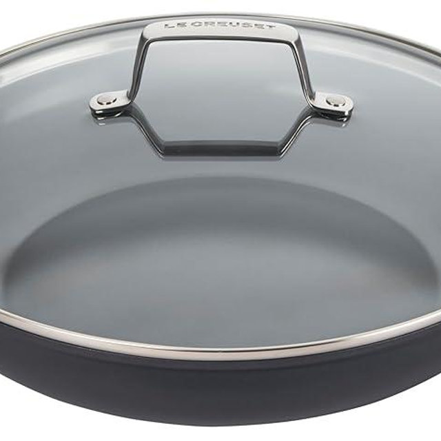 Le Creuset Essential Non-stick Ceramic Shallow Braiser with Glass Lid, 3.9 qt.​