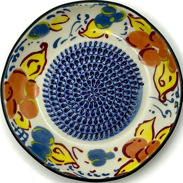 BonCera, All-in-one Premium Ceramic Garlic Grater Plate 4-Piece Set - Artisan Flower Blue Center Design - For Garlic, Ginger, Chocolate, and more! - Comes with 5" Plate, Peeler, Brush, and Stand
