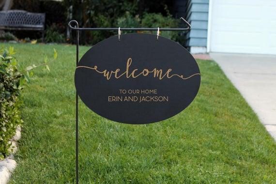Personalized Wood Garden Flag, Custom Family Yard Sign, Family Name Sign, Wood Hanging Family Sign, Chalk Sign --HNGB-OVAL-WELCOME