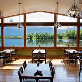 Ninepipes Lodge