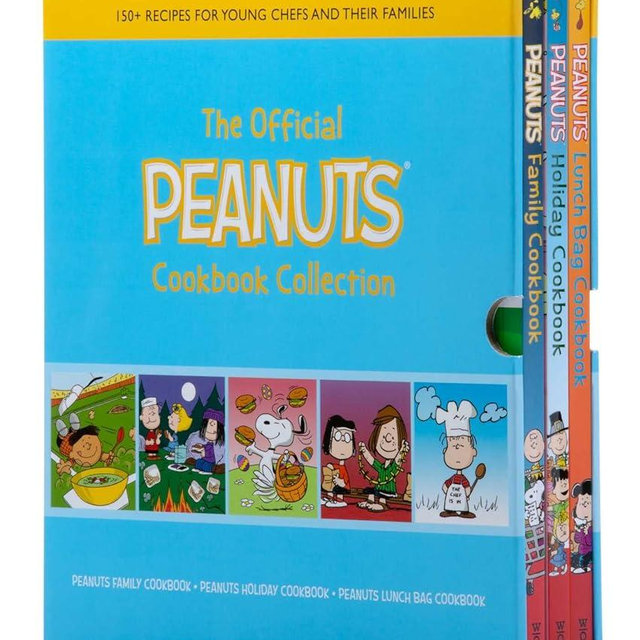 The Official Peanuts Cookbook Collection: 150+ Recipes for Young Chefs and Their Families