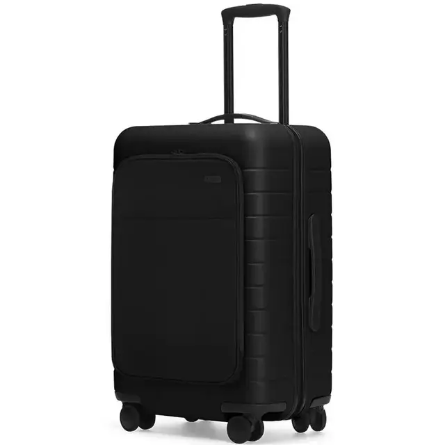 Away The Bigger Carry-On with Pocket